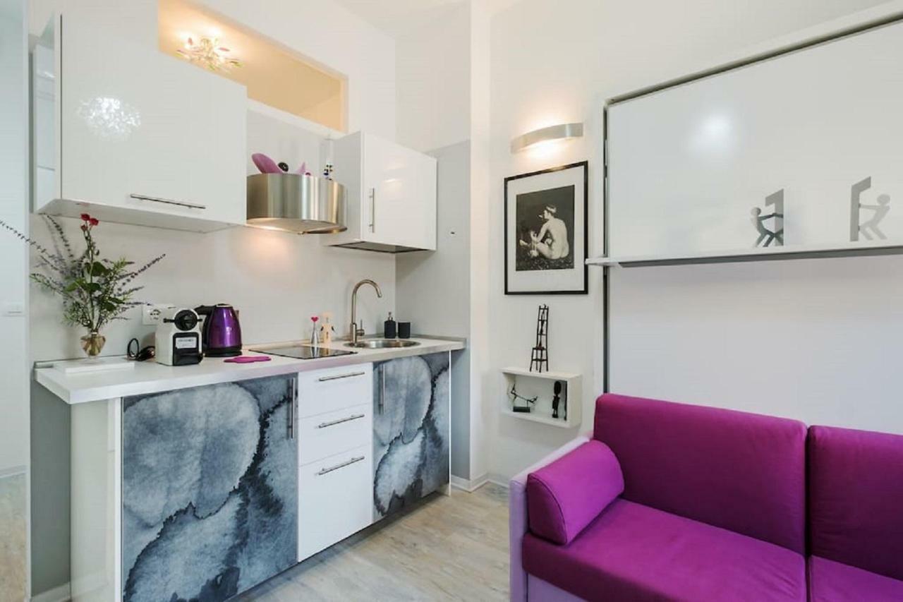 ℒovely&ℰlegant Studio next to Duomo/Missori Milano Eksteriør billede