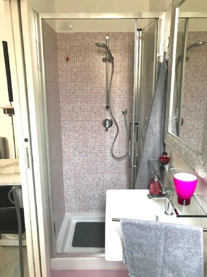 ℒovely&ℰlegant Studio next to Duomo/Missori Milano Eksteriør billede